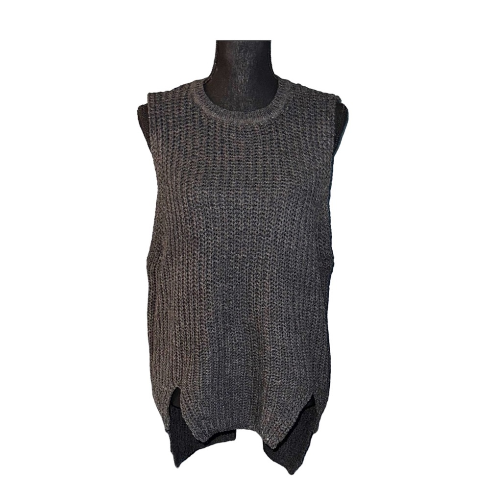 Vici sleeveless rib knit grey hi lo sweater tunic Small